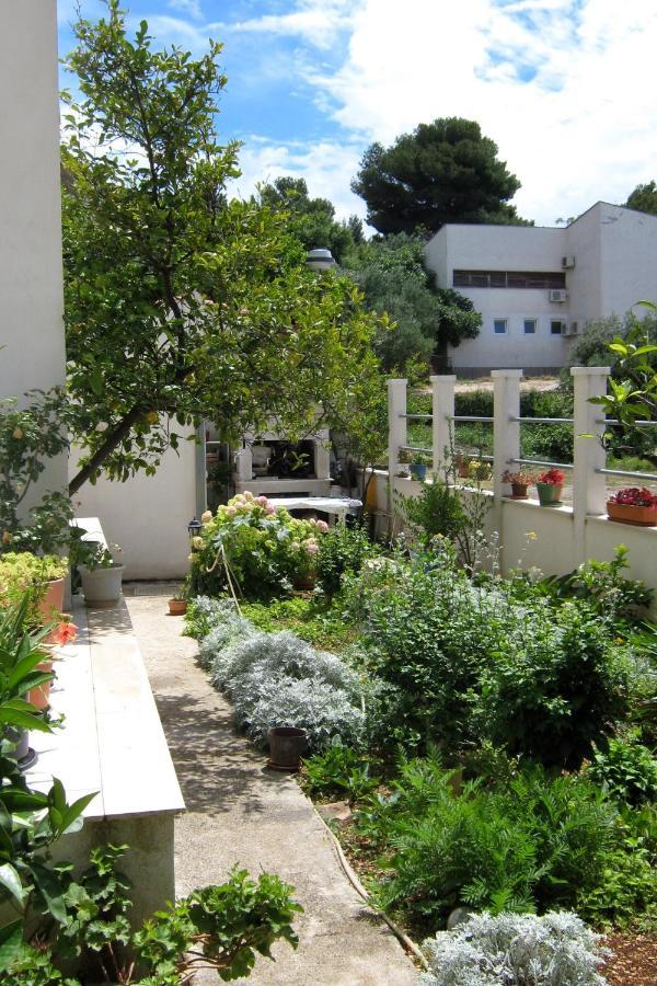 Apartments By The Sea Podgora, Makarska - 2615 Exterior photo
